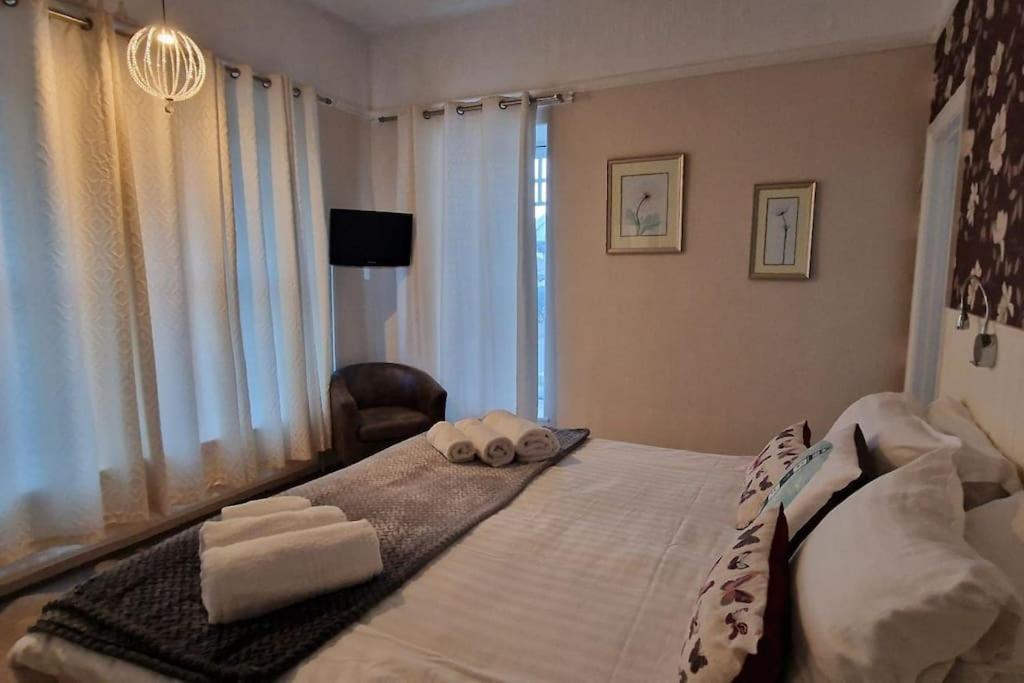 Hazeldene Hotel Aberaeron Ngoại thất bức ảnh